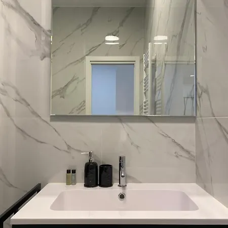 Dante 223 * Bari